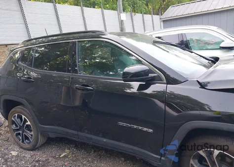 2023 Jeep Compass Limited 4X4 from USA, damaged, VIN 3C4NJDCN9PT563045